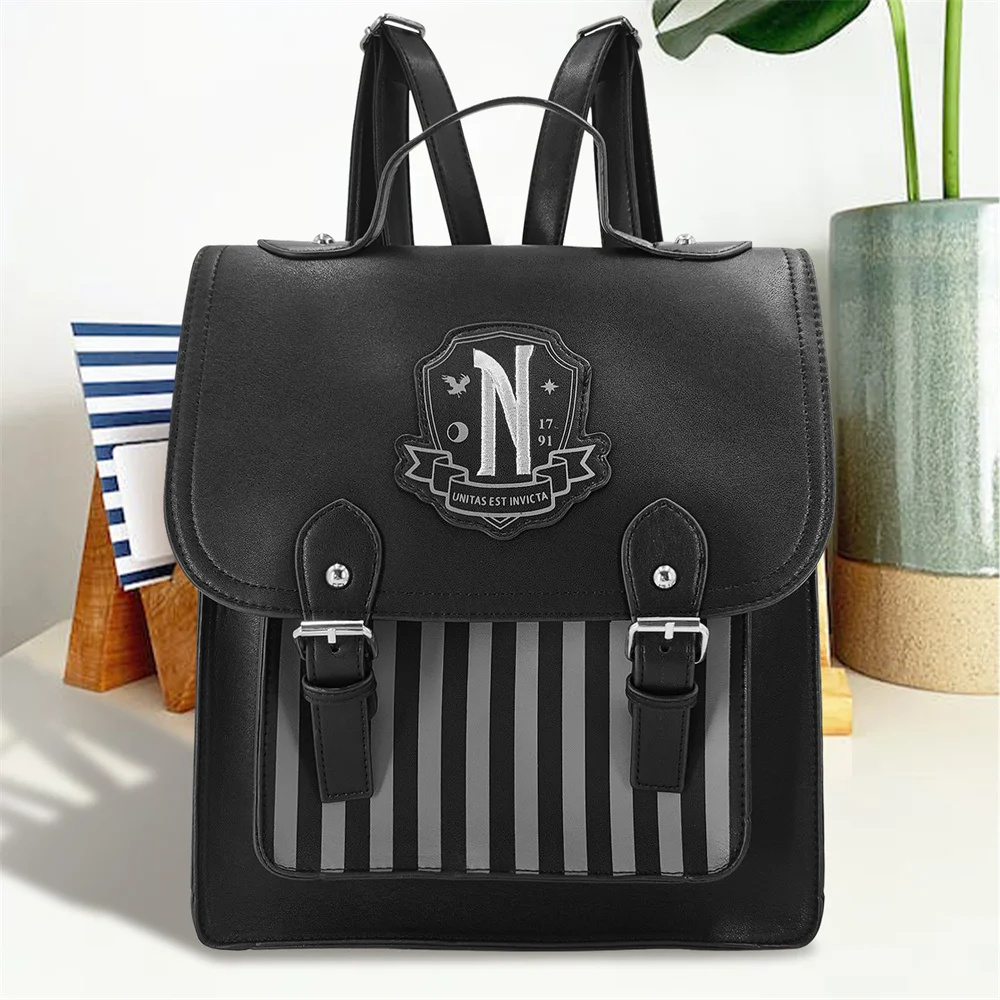 Movie Wednesday Black PU Leath - Leather Backpack Vintage recension och pris