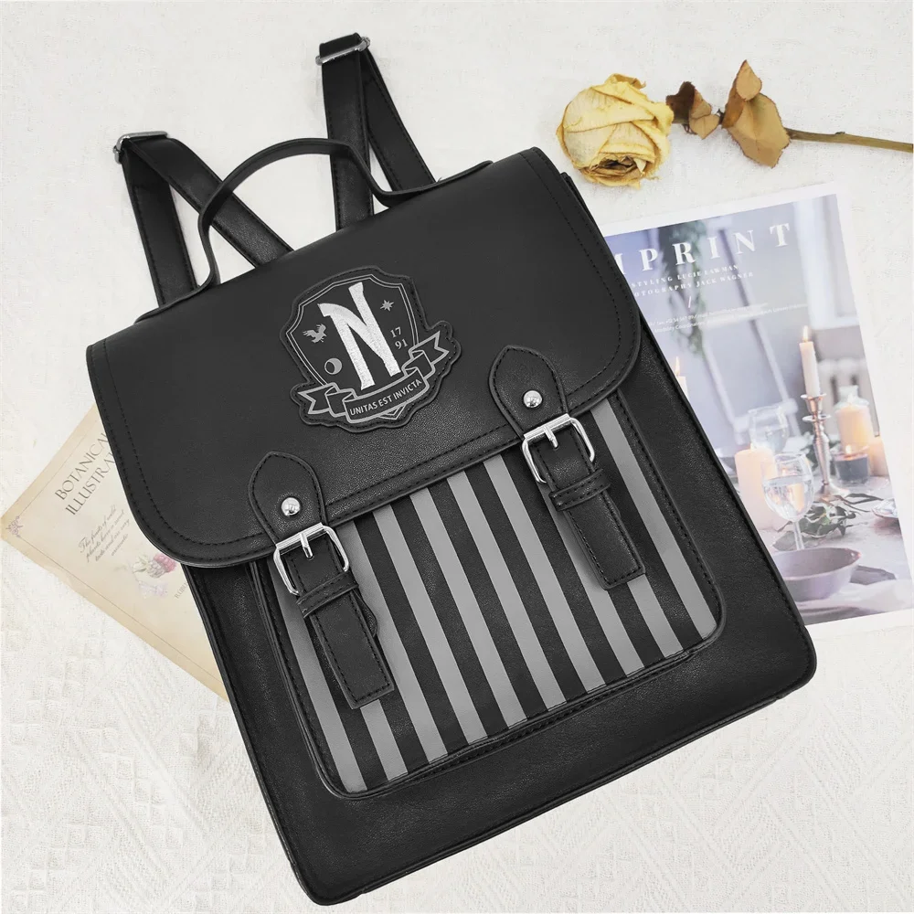 Movie Wednesday Black PU Leath - Leather Backpack Vintage recension och pris